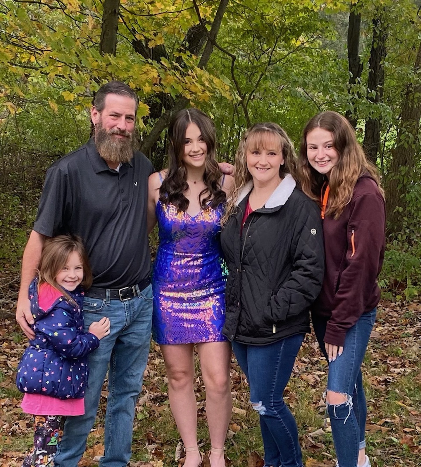 Chris Albright (second to left) and Jessica Albright (second to right) pose for a family photo with their children in East Palestine, Ohio, in October 2021. Photo courtesy of Chris Albright.